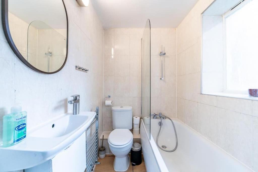 Central London Apartment ภายนอก รูปภาพ